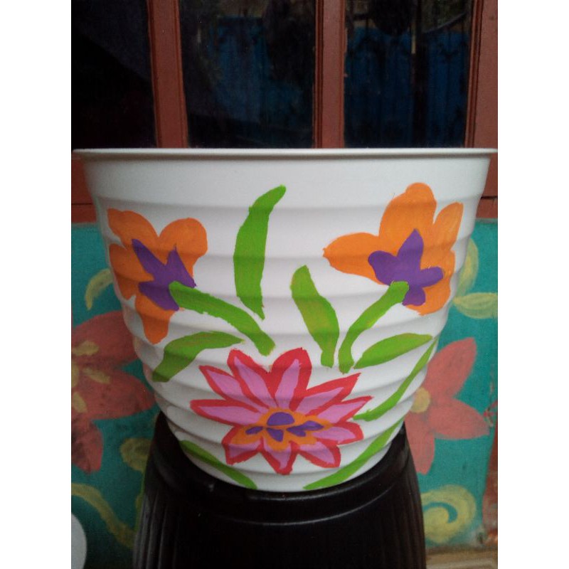 Jual POT LUKIS TAWON PUTIH YOYO D26 T20Cm | Shopee Indonesia Jual POT LUKIS TAWON PUTIH YOYO D26 T20Cm | Shopee Indonesia