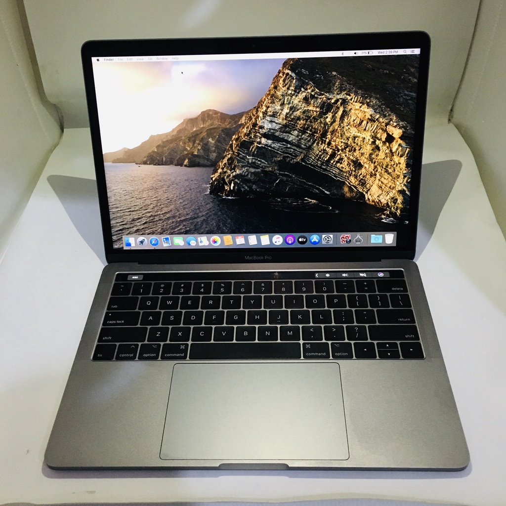MacBookPro13 2016 TouchBar i5 8GB 256 本体 MacBookPro 13インチ Touch Bar搭載モデル[2016年/SSD 256GB/メモリ