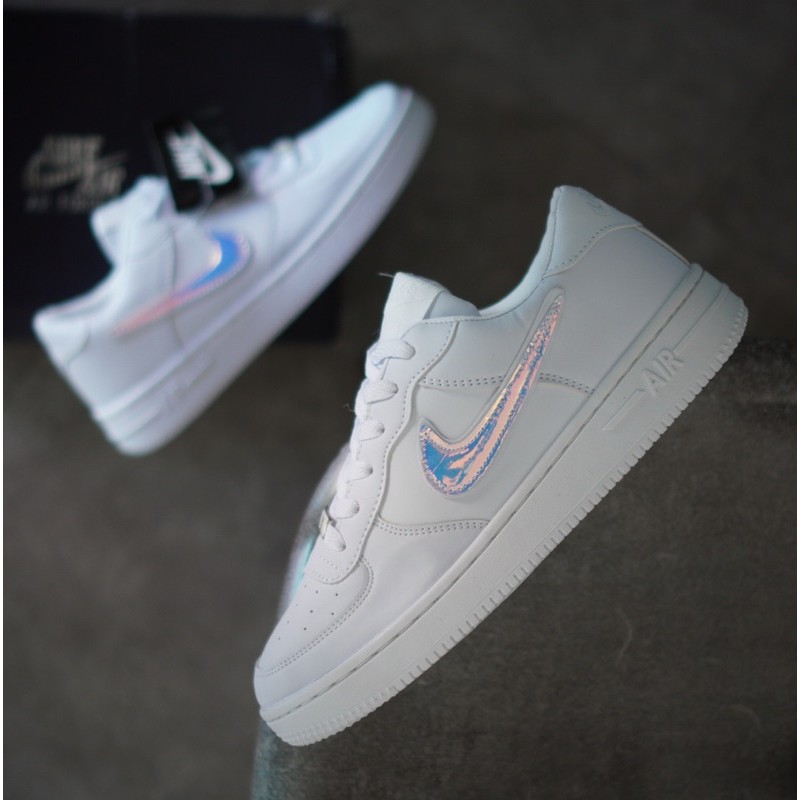 Air force clearance 1 holographic white