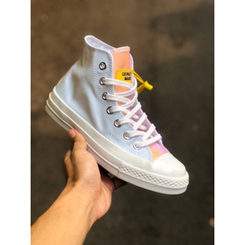 Uv changing store converse