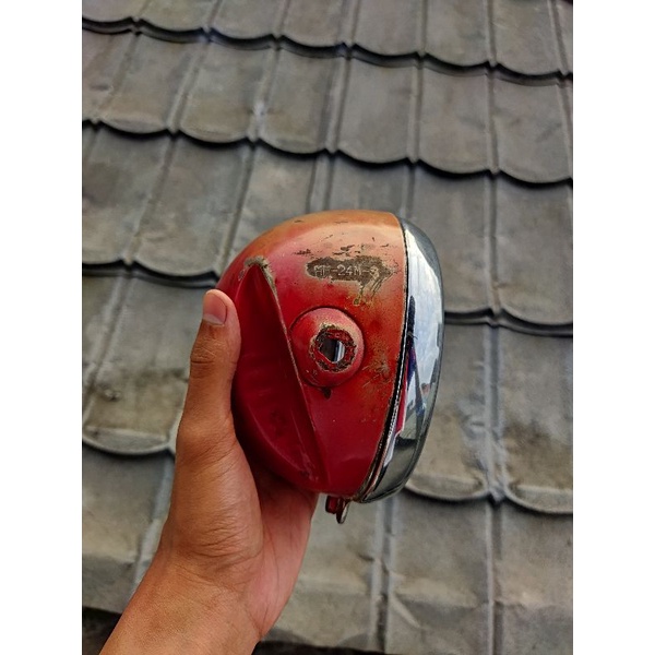 Jual batok cb125 ori copotan cat ori merah | Shopee Indonesia