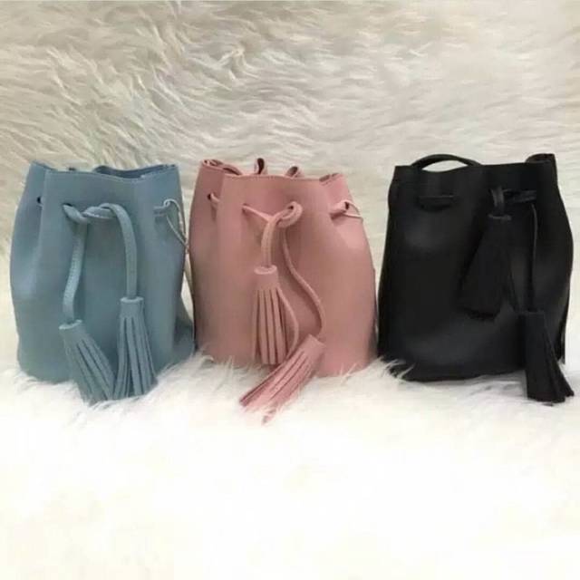 Jual Tas serut miniso bucket bag miniso Shopee Indonesia