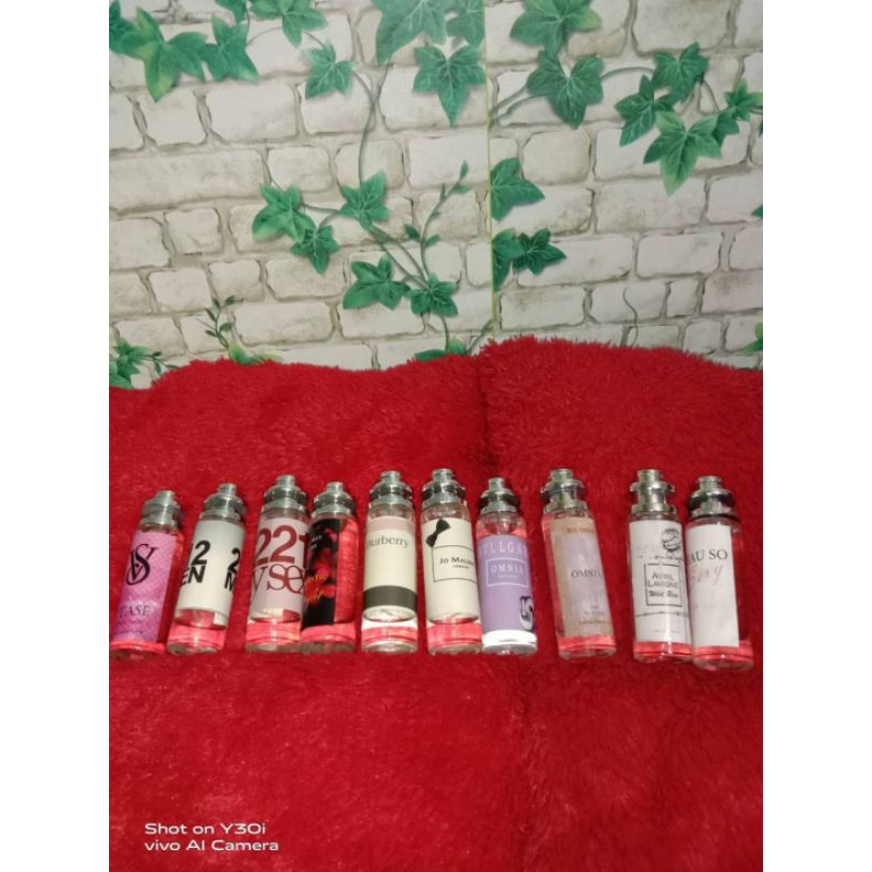 Jual parfum 30ml random | Shopee Indonesia