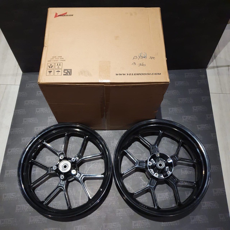 Jual Velg Racing V-Rossi Cobra Yamaha Byson Vixion Ring 17 Hitam | Shopee  Indonesia