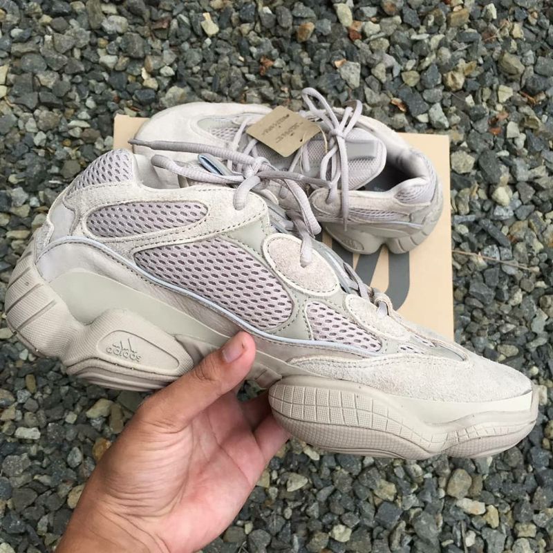 Adidas dural yeezy 500 macchie di colore