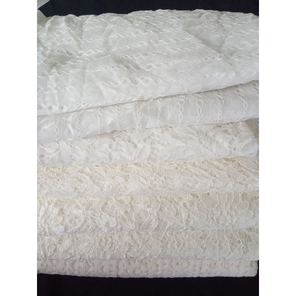 Jual Kain Kiloan Potongan Brokat Khusus Warna Broken White Kain