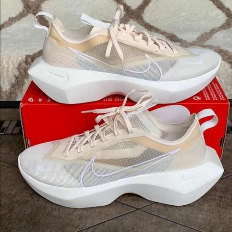 Nike vista lite store pale ivory