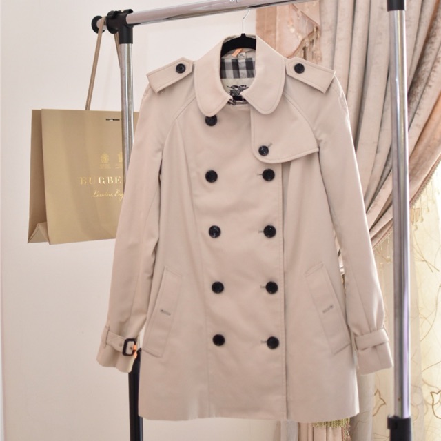 Jual burberry trench coat best sale