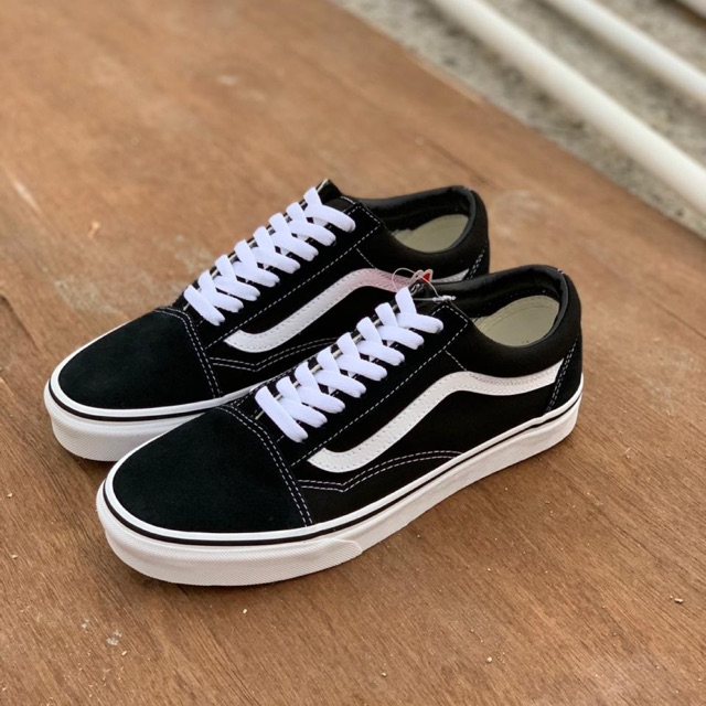 Vans old skool 2024 black white indonesia