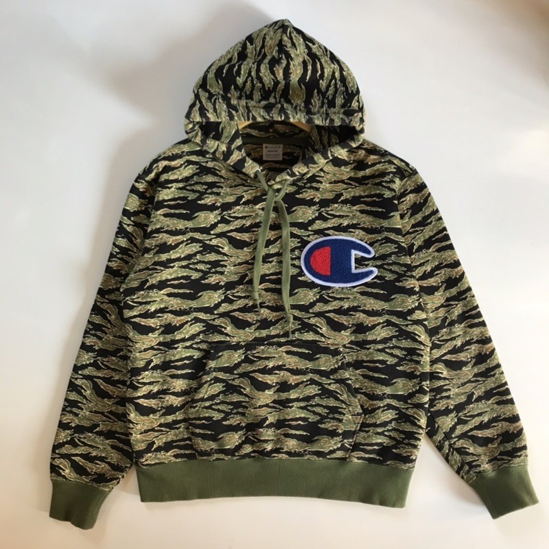 Champion hot sale camo jumper