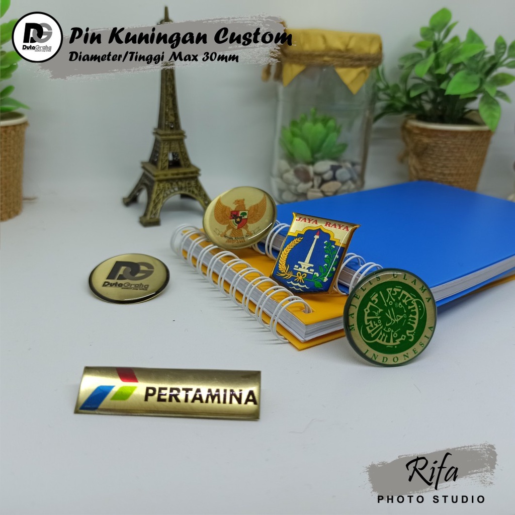 Jual [CUSTOM] PIN KUNINGAN RESIN Pin Bros Aksesoris Souvenir NAMA LOGO ...