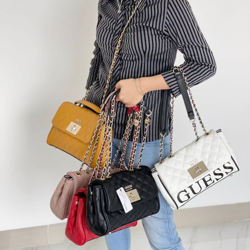 Guess sweet candy shoulder on sale bag