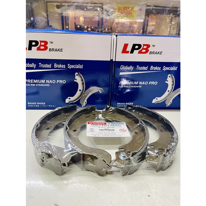 Jual Brake Shoe Kampas Rem Roda Belakang Nissan Grand Livina Xpander Shopee Indonesia