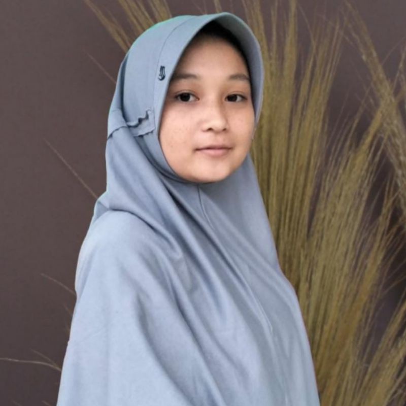 Jual Hijab Sekolah Serut Tali / Jilbab Serut Instan Sekolah SD SMP SMA ...