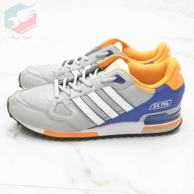 Sepatu 2025 adidas zx750