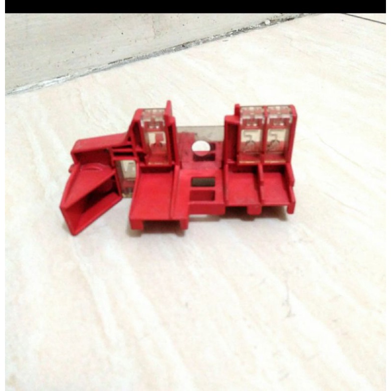Jual Fuse Sekring Terminal Battery Accu Aki Mazda Cx5 original ready stock Shopee Indonesia