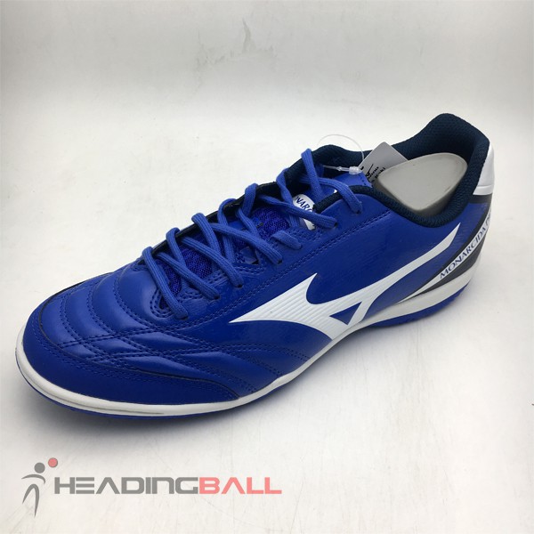 Sepatu deals futsal mizuno