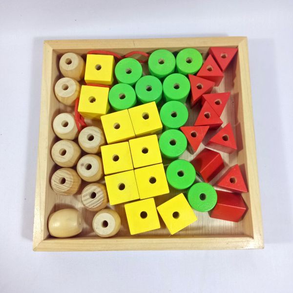 Jual FAMZTOYS - Mainan Kayu Edukasi Ronce Besar 40 Pcs (Free Tray Kayu ...
