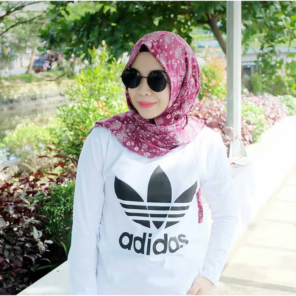 White adidas hotsell shirt tumblr