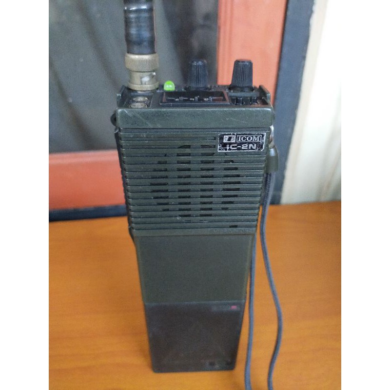 Jual HT ICOM IC 2N ANTIK INDICATOR RECEIVE DAN TRANSMIT PAKAI LED HIJAU ...