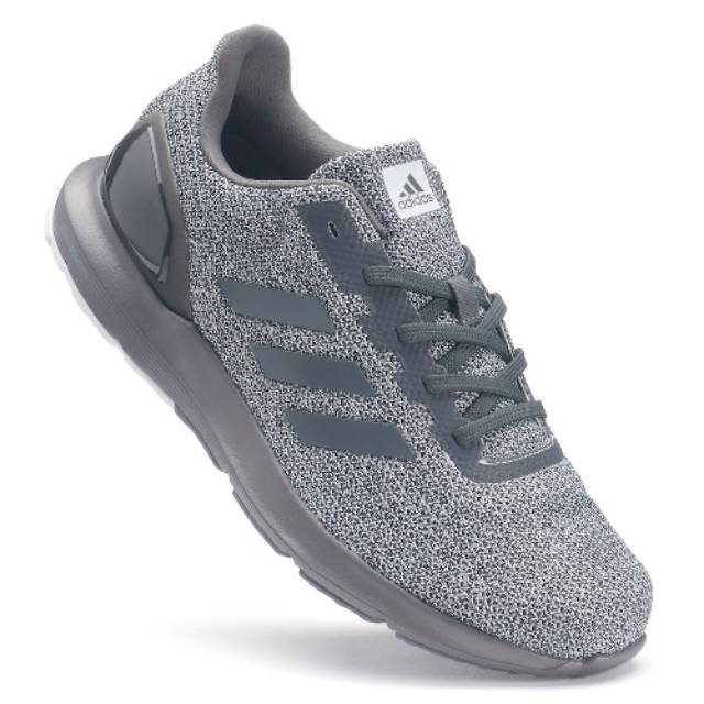 Harga sepatu outlet adidas cosmic 2