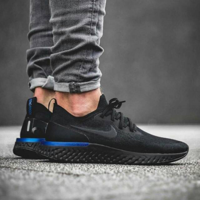 Harga sepatu nike epic react flyknit original hotsell