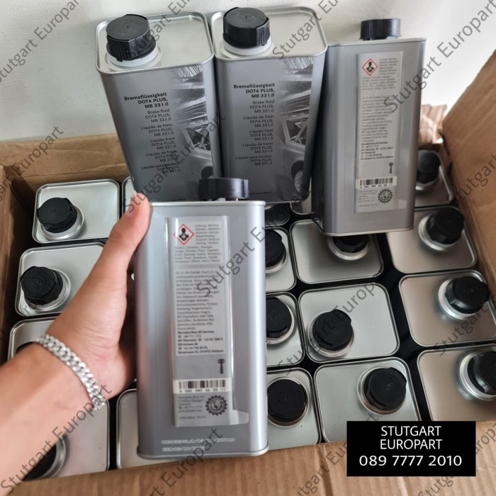 Jual Promo Minyak Rem Dot Plus Mercedes Benz Original Mercy Brake Fluid Murah Shopee Indonesia