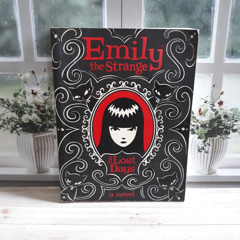 Jual [ Buku Novel Impor ] Emily the Strange: The Lost Days by Rob Reger ...