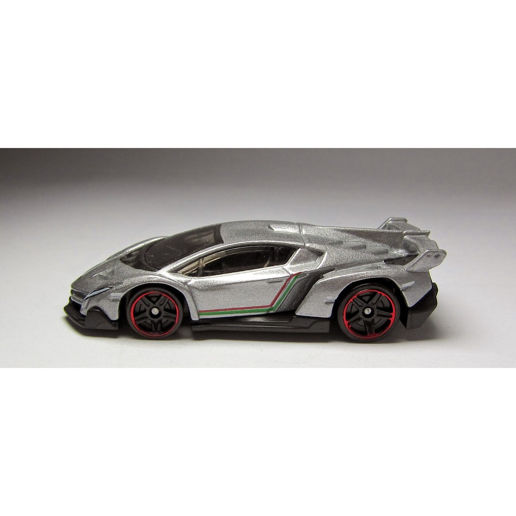 Hot wheels lamborghini veneno silver online