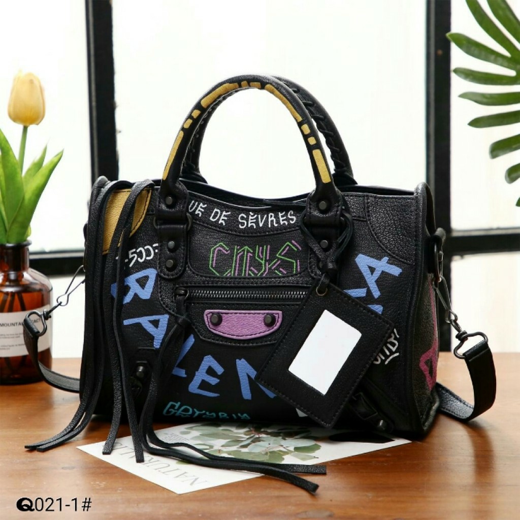 Jual Tas Balenciaga Classic City S Graffiti Bag Q021 1 High Premium AAA BLN082 Shopee Indonesia