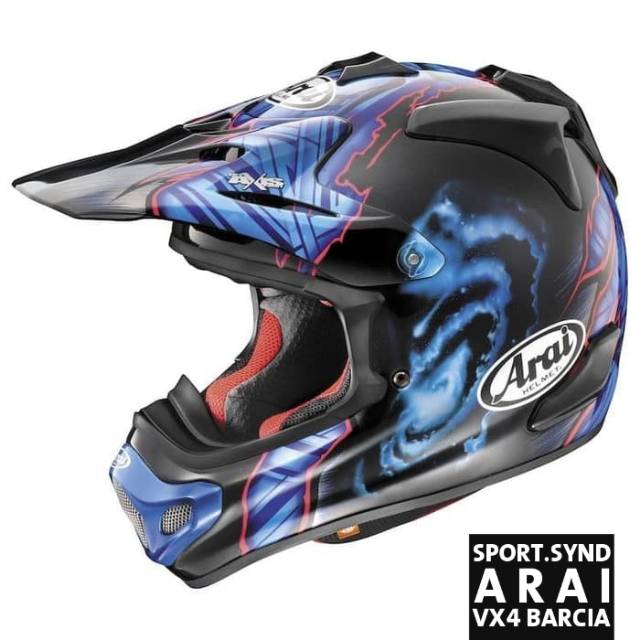 Helm store trail arai