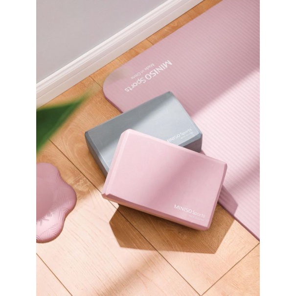 Yoga brick hot sale miniso