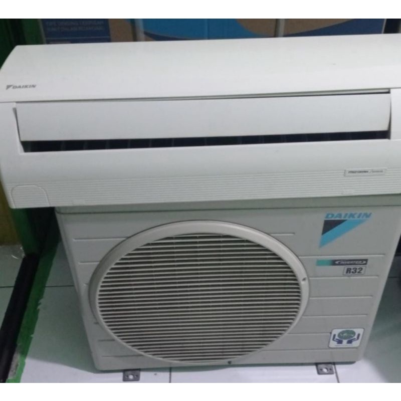 Jual AC Daikin Inverter 1PK Second Original ( Unit Only ) | Shopee ...