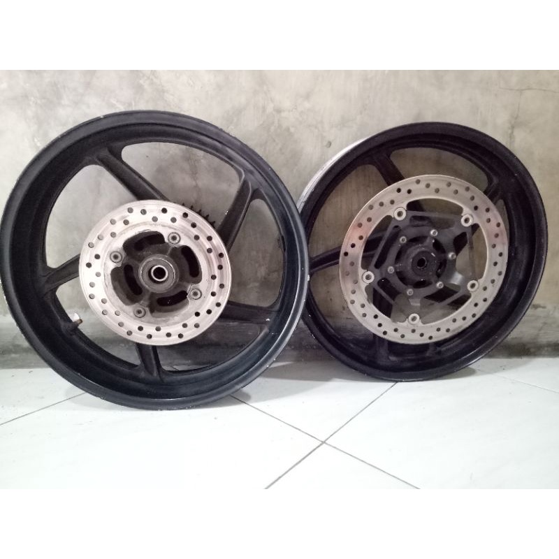 Jual Velg Set Honda Cbr R Cbu Thailand Kyj K Pelek Velk Depan Belakang Roda Cbr Honda