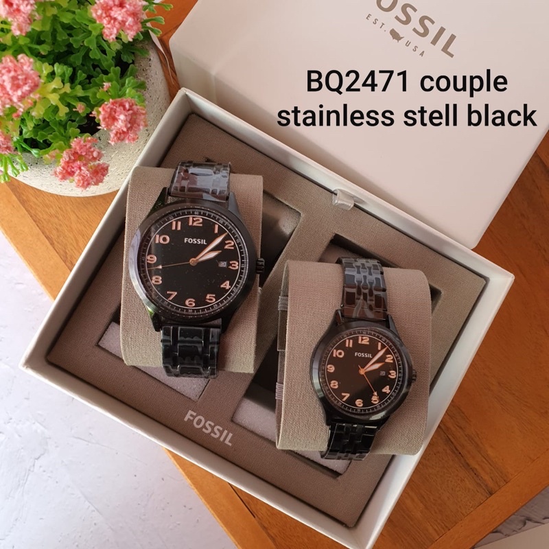 Jam fossil store couple ori