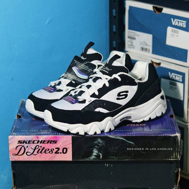 Skechers D Lites 2.0 Dreamfull BW