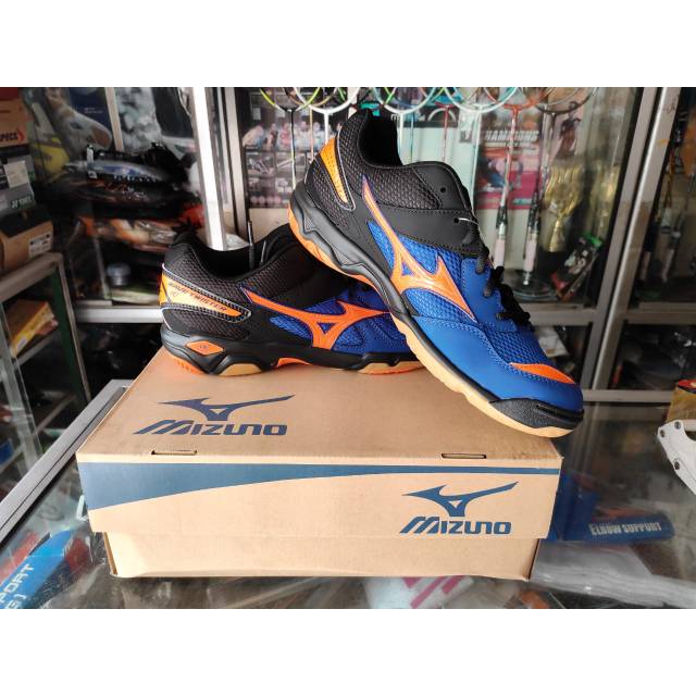 Jual sepatu voli mizuno wave twister 4 Shopee Indonesia