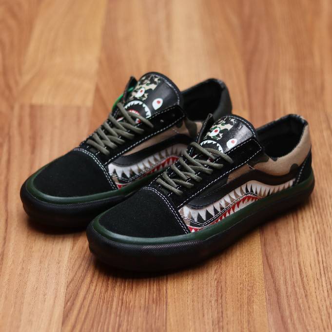 Jual SEPATU VANS X A BATHING APE BAPE CAMO TRIPLE BLACK GREEN