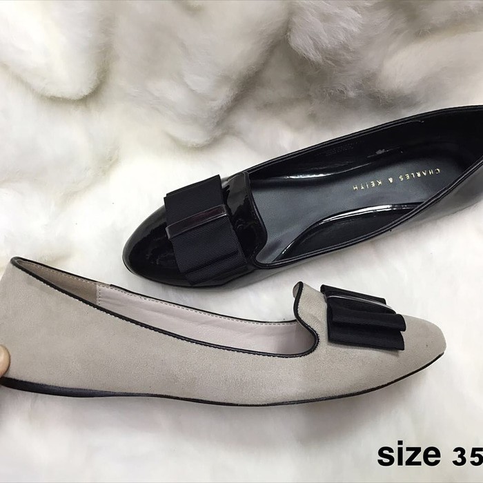 ON SALE FLAT SHOES CHARLES AND KEITH ORIGINAL