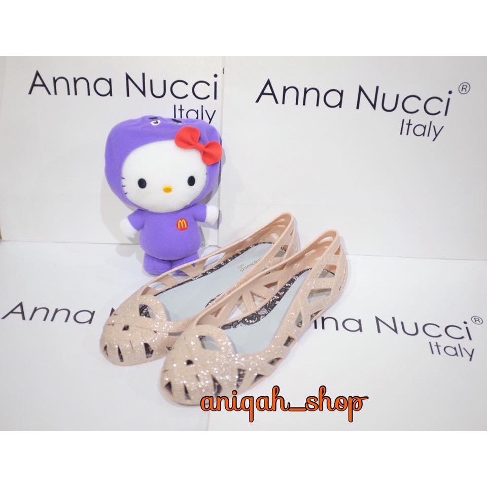 Anna clearance nucci jelly