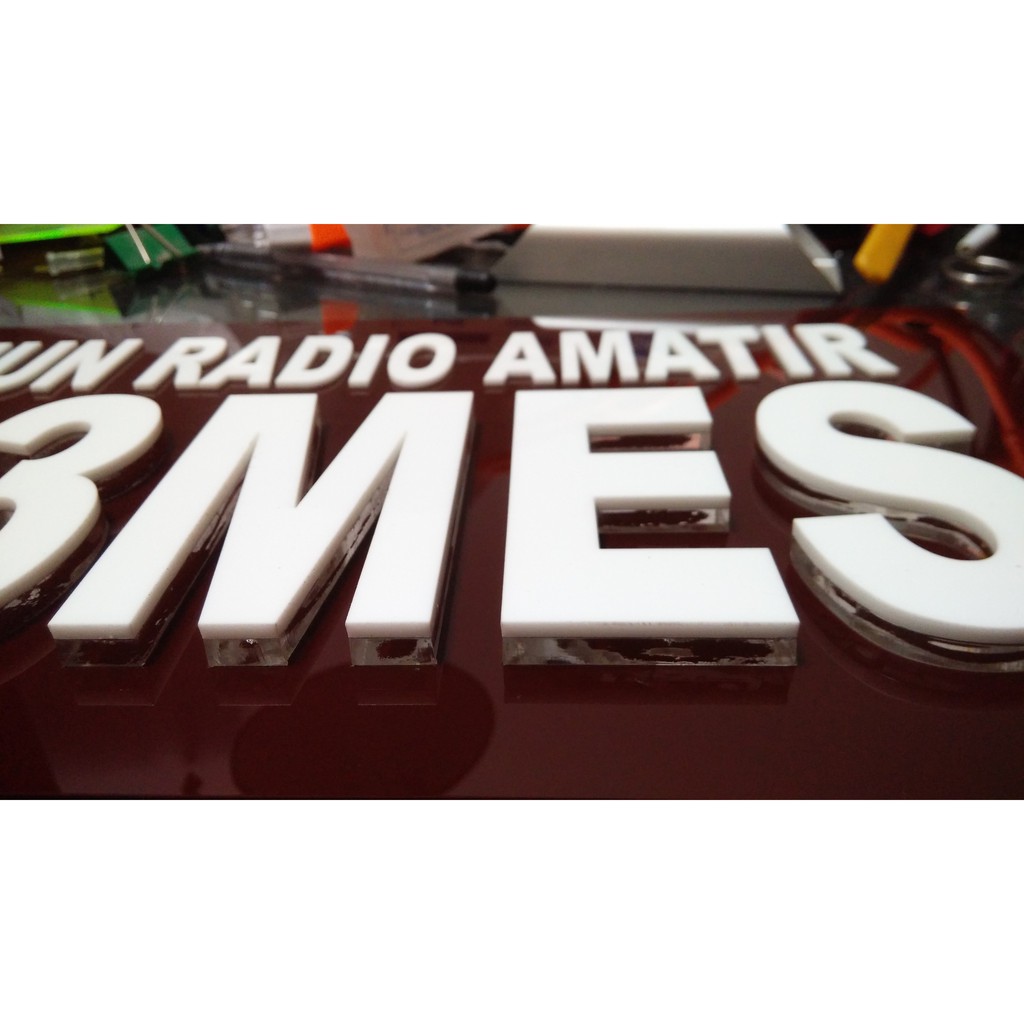 Jual Papan Callsign ORARI - RAPI Timbul ACRYLIC | Shopee Indonesia