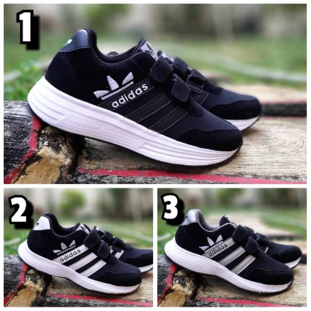 Foto sepatu adidas anak best sale