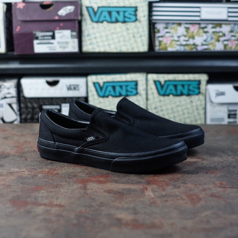 Shop VANS ERA 2023-24FW Sneakers by market.jp