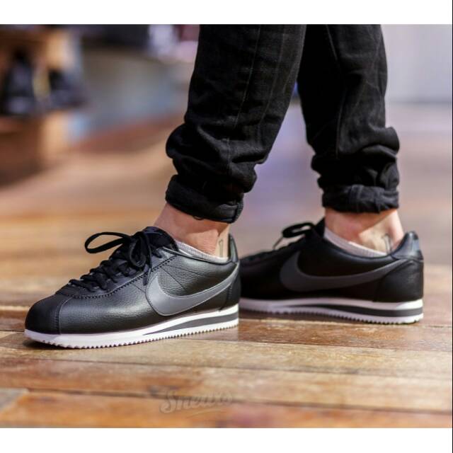 Nike cortez outlet leather black grey