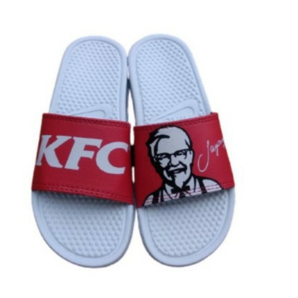 SANDAL NIKE BENASSI X KFC RED WHITE BLACK SANDAL SLOP PRIA TERBARU BT97
