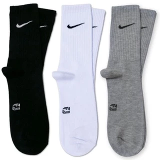 Jual Sepatu Nike Original Terlengkap & Harga Terbaru Desember 2025