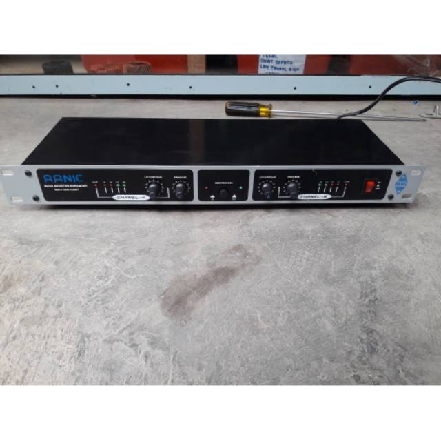 Jual ranic bbe sound prosesor processor bass booster expander ranic ...