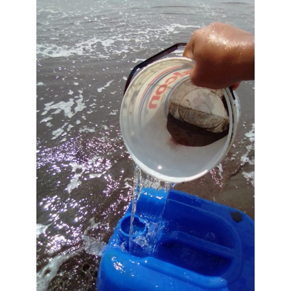 Jual air laut pantai selatan 1 liter Shopee Indonesia
