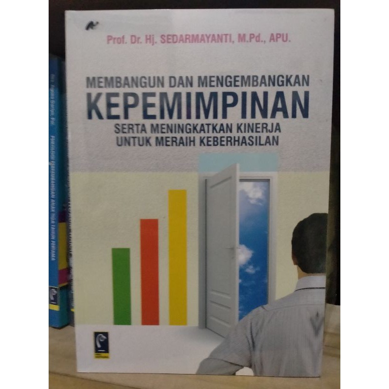 Jual Membangun Dan Mengembangkan Kepemimpinan Serta Meningkatkan ...