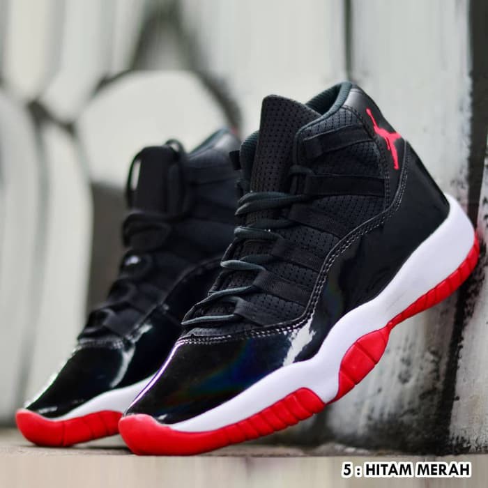 Harga sepatu cheap jordan 11 original